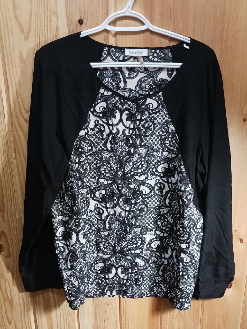 Calvin Klein Lightweight Hidden-button Top